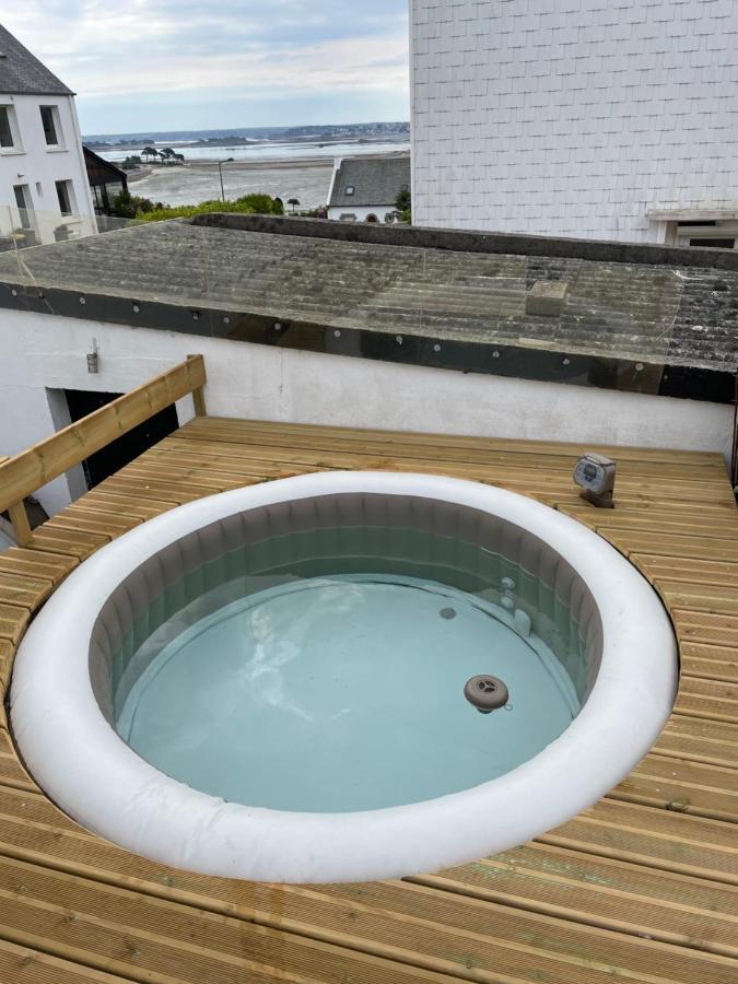 Villa La Bidouric, Jacuzzi à Saint-Pol-de-Léon Extérieur photo